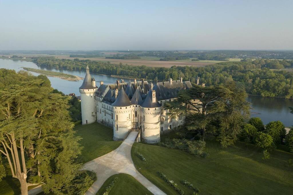 Amalouyse Chambre De Charme Au Coeur Des Chateaux De La Loire Montlouis-sur-Loire Esterno foto